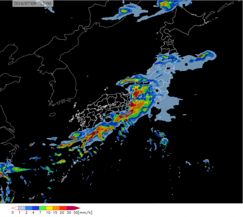 あす正午の雨域予想